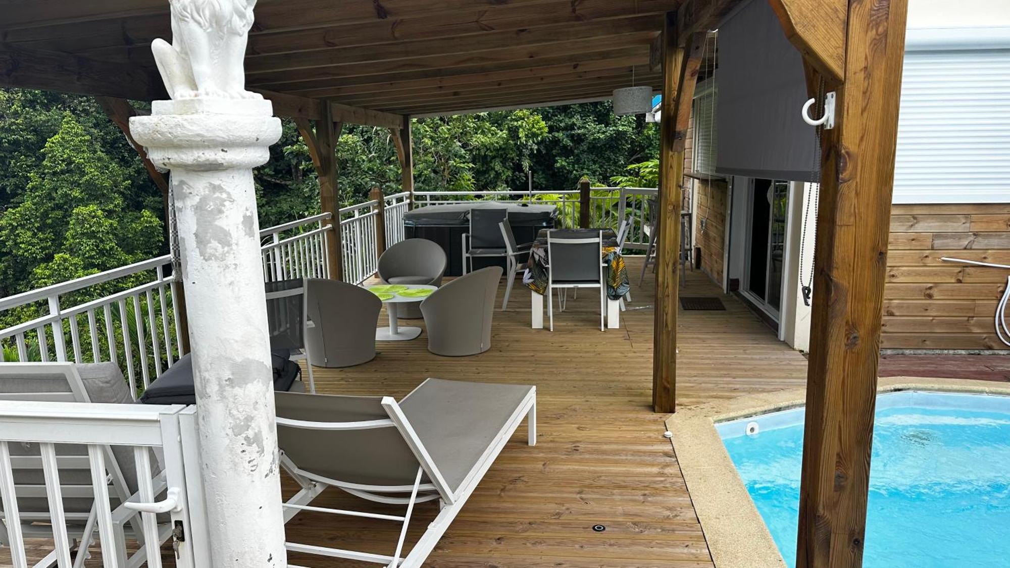 Chez Francis Apartment Petit-Bourg Exterior photo
